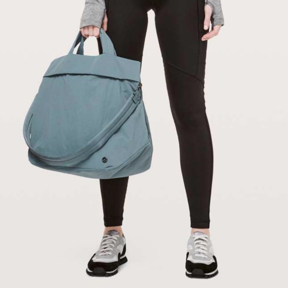 Lululemon Tote